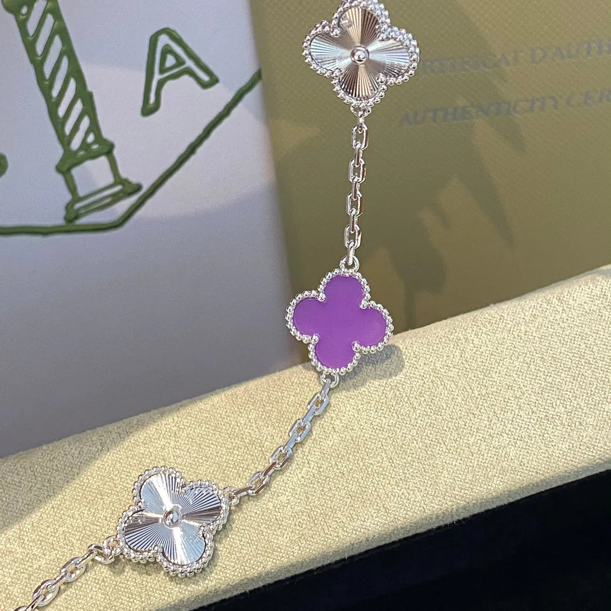 [Eternal Jewelry] CLOVER 5 MOTIF VIOLET BRACELET COLLECTION