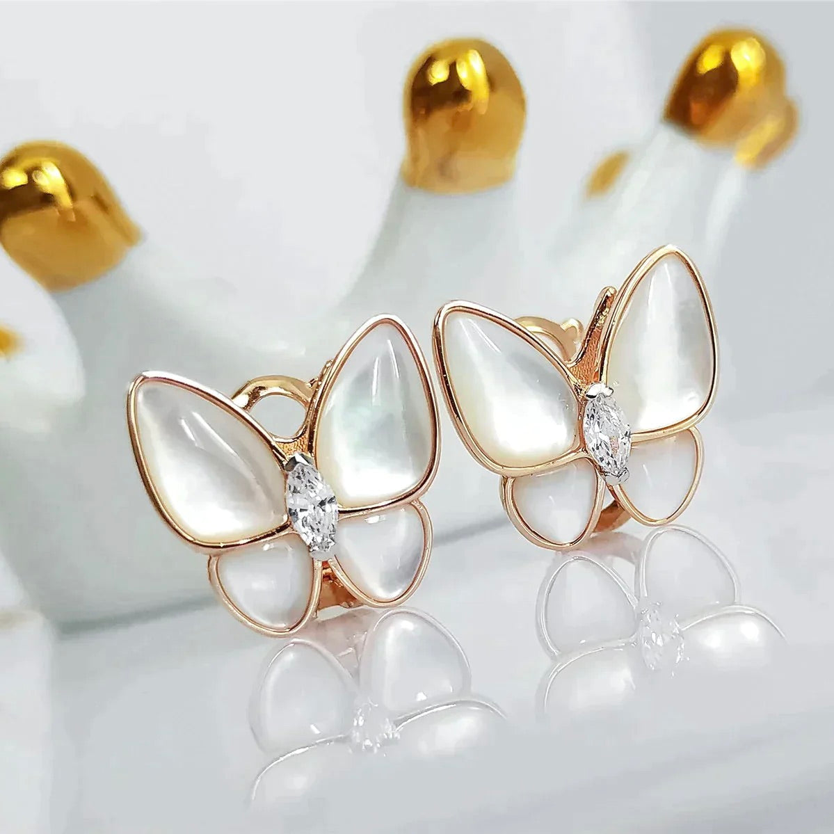 [Eternal Jewelry]BUTTERFLY MOP DIAMOND EARRINGS