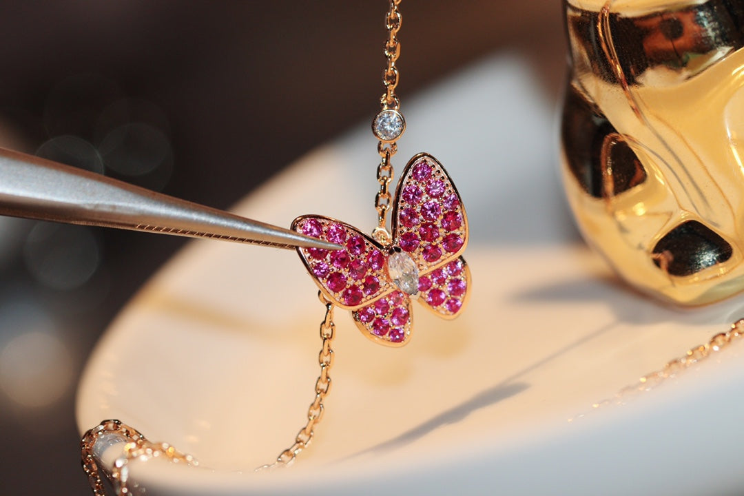[Eternal Jewelry]BUTTERFLY RED DIAMOND ROSE GOLD NECKLACE