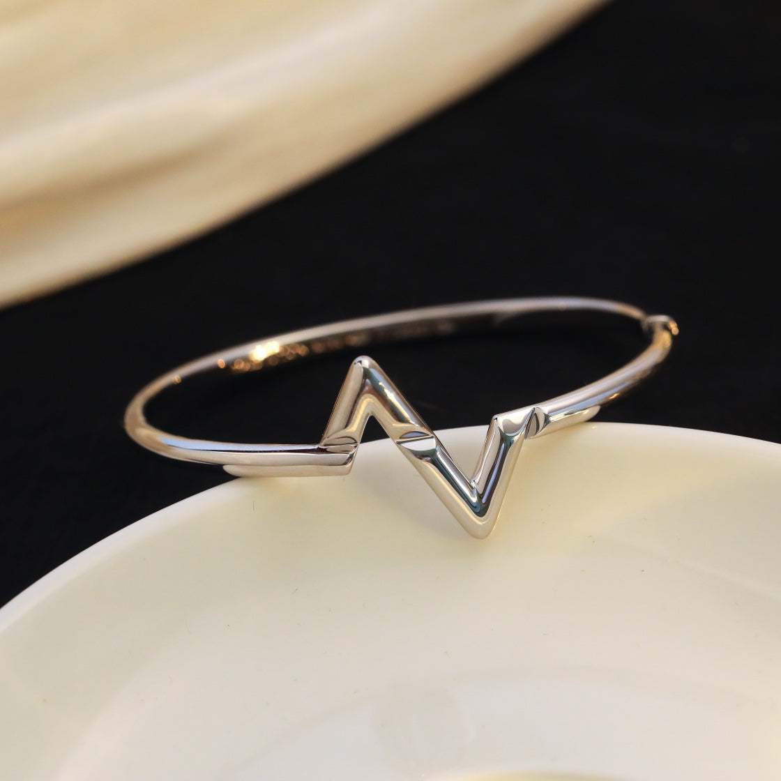 [Eternal Jewelry]VOLTE UPSITE DOWN BRACELET