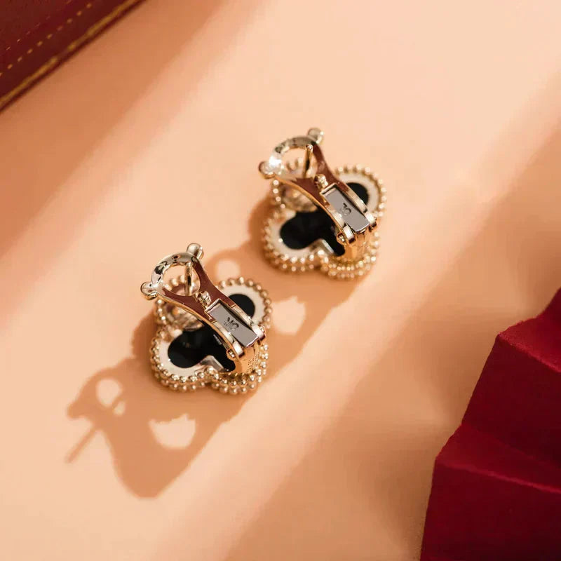 [Eternal Jewelry]CLOVER MEDIUM 1 MOTIFS  ONYX STUD EARRINGS