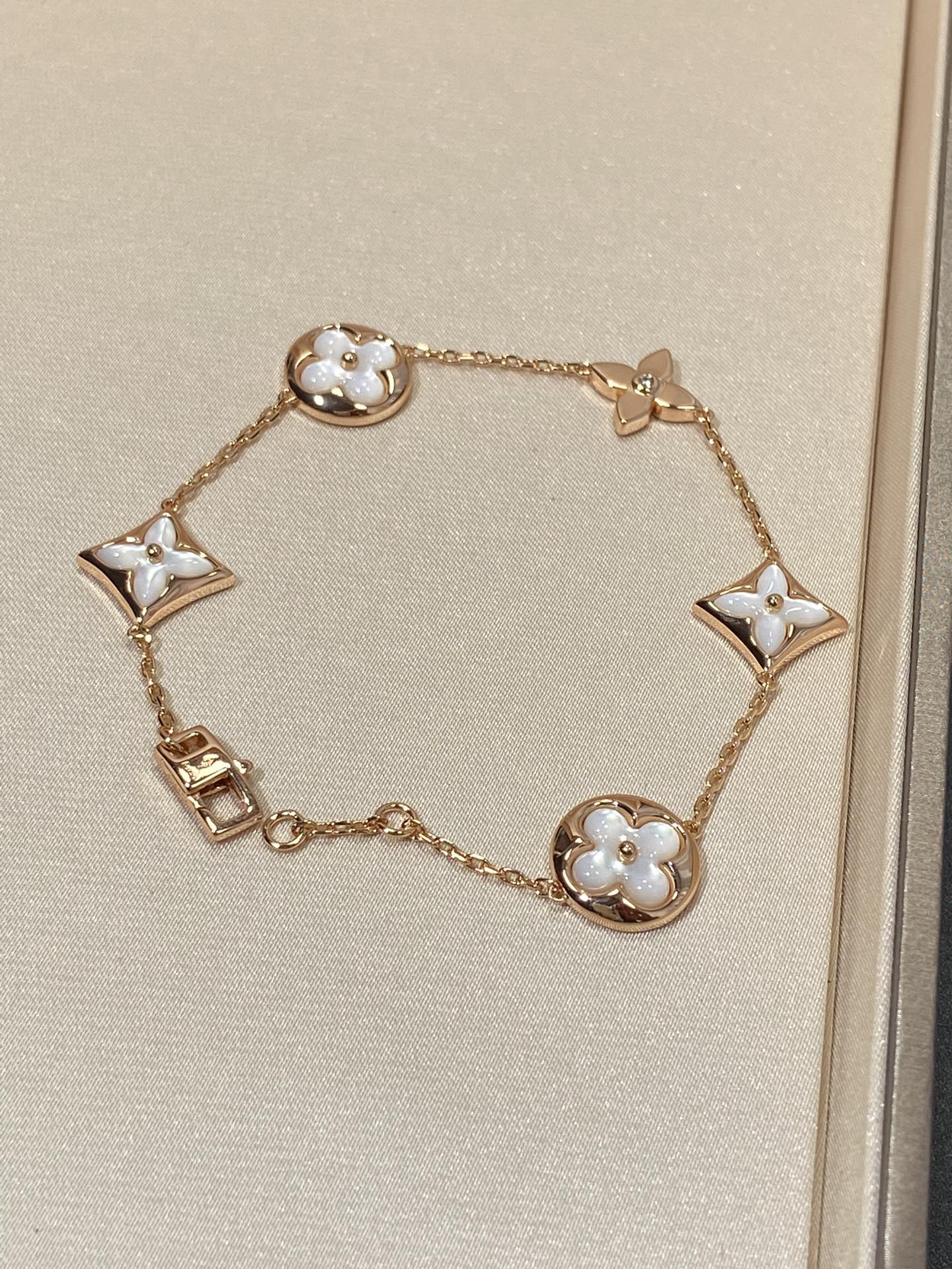 [Eternal Jewelry]STAR AND SUN 5 MOTIF MOP PINK GOLD BRACELET
