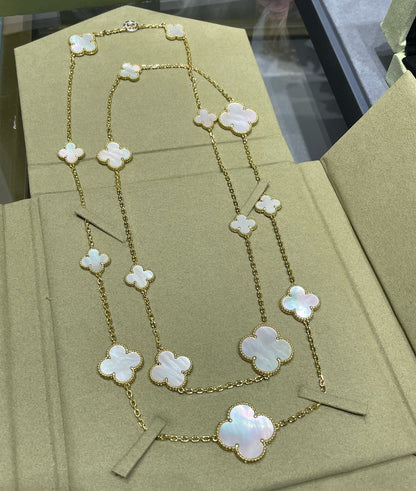 [Eternal Jewelry]CLOVER 16 MOTIF WHITE MOP GOLD NECKLACE