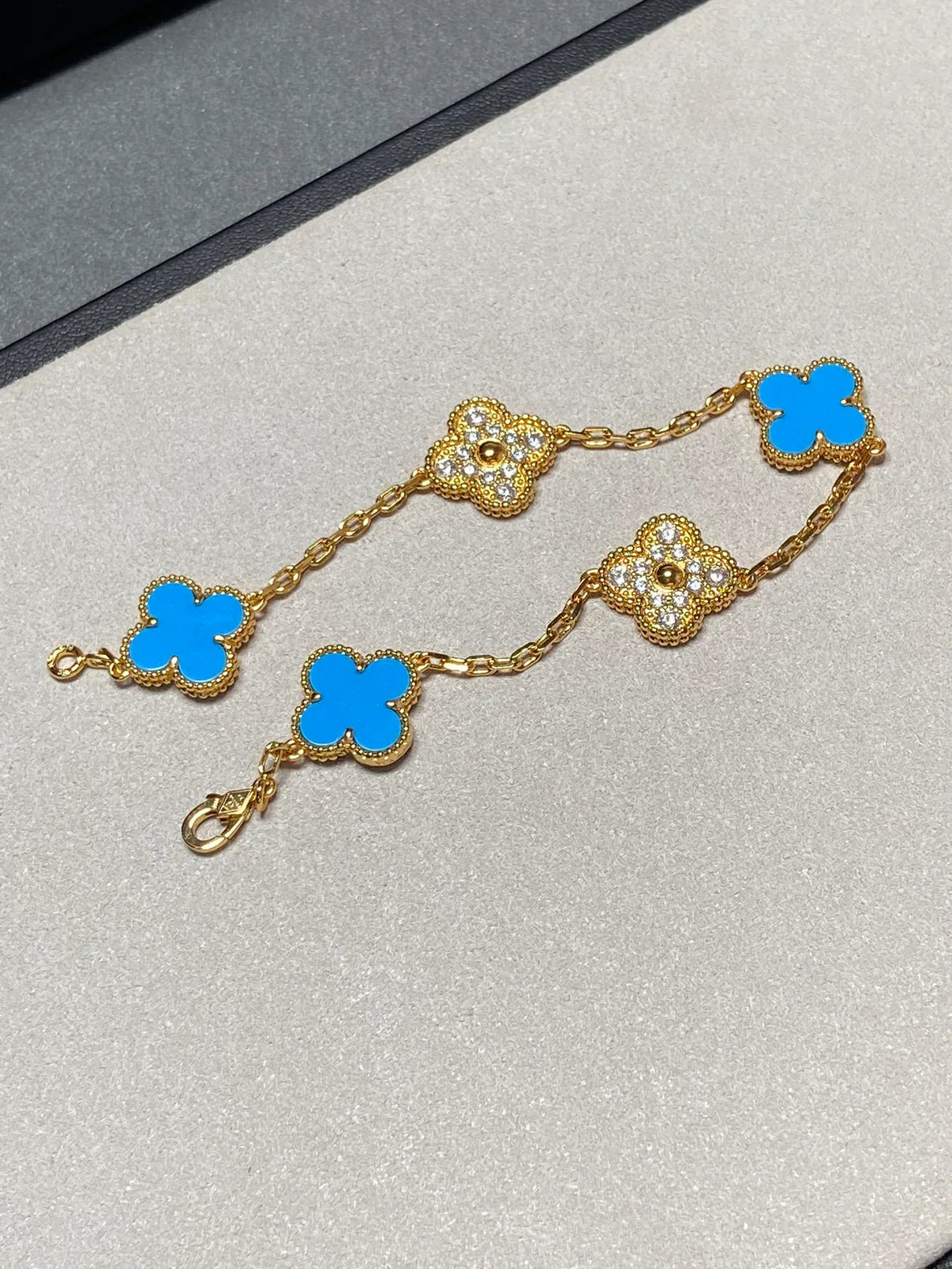 [Eternal Jewelry] CLOVER 5 MOTIF BLUE AGATE BRACELET COLLECTION