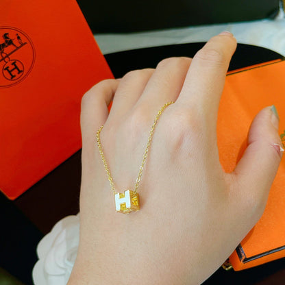 [Eternal Jewelry]H WHITE SQUARE GOLD NECKLACE