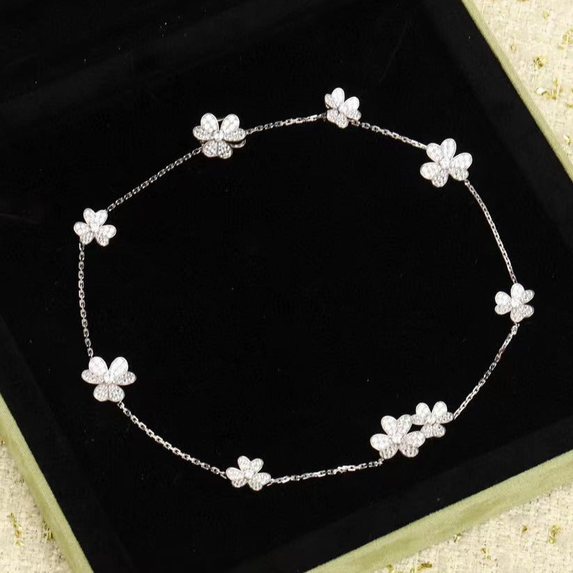 [Eternal Jewelry]FRIVOLE SILVER 9 FLOWERS NECKLACE