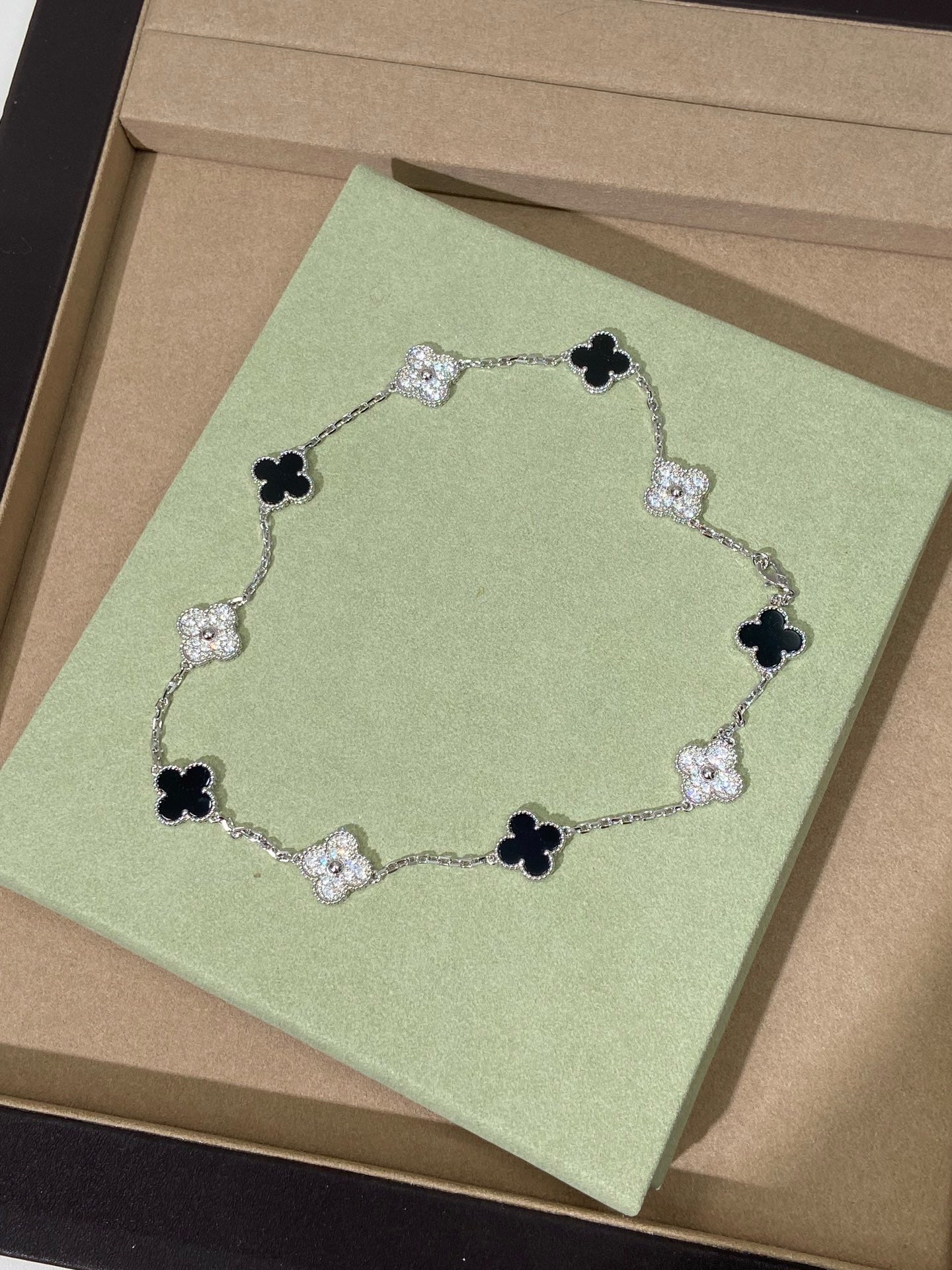 [Eternal Jewellery] Four-Leaf Clover Ten Elements Panda Diamond Silver Necklace