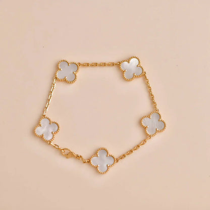 [Eternal Jewelry]CLOVER WHITE PEARL MOP 5 MOTIF BRACELET COLLECTION