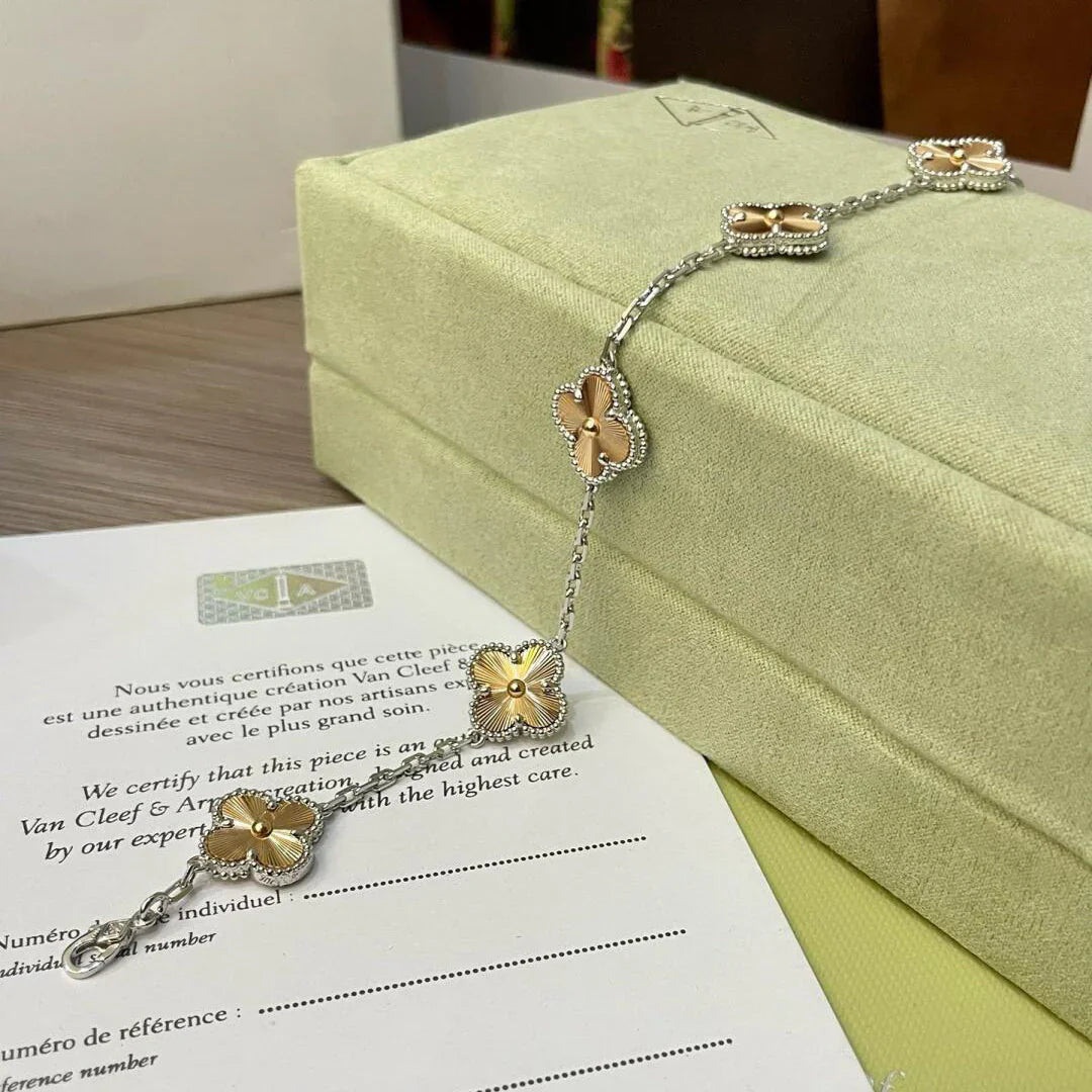 [Eternal Jewelry] CLOVER 5 MOTIF LASER BRACELET COLLECTION