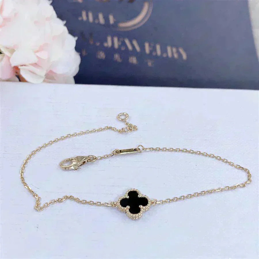 [Eternal Jewelry]CLOVER ONYX SINGLE FLOWER BRACELET