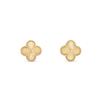[Eternal Jewelry]CLOVER MEDIUM 1 MOTIFS LASER EARRINGS